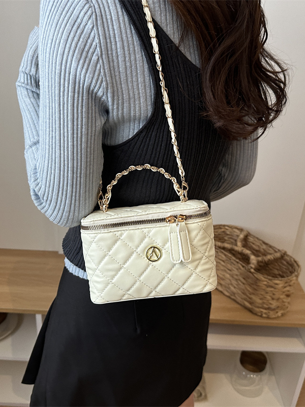  حقيبة كتف مطرزة بنمط الماس م - مراجعة Women'S Young Bags وسعره